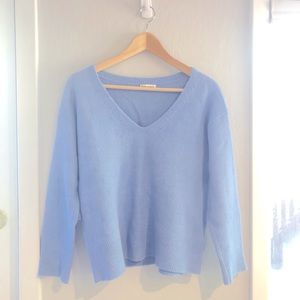 Club Monaco Periwinkle Light Blue V-Neck Sweater Size Small